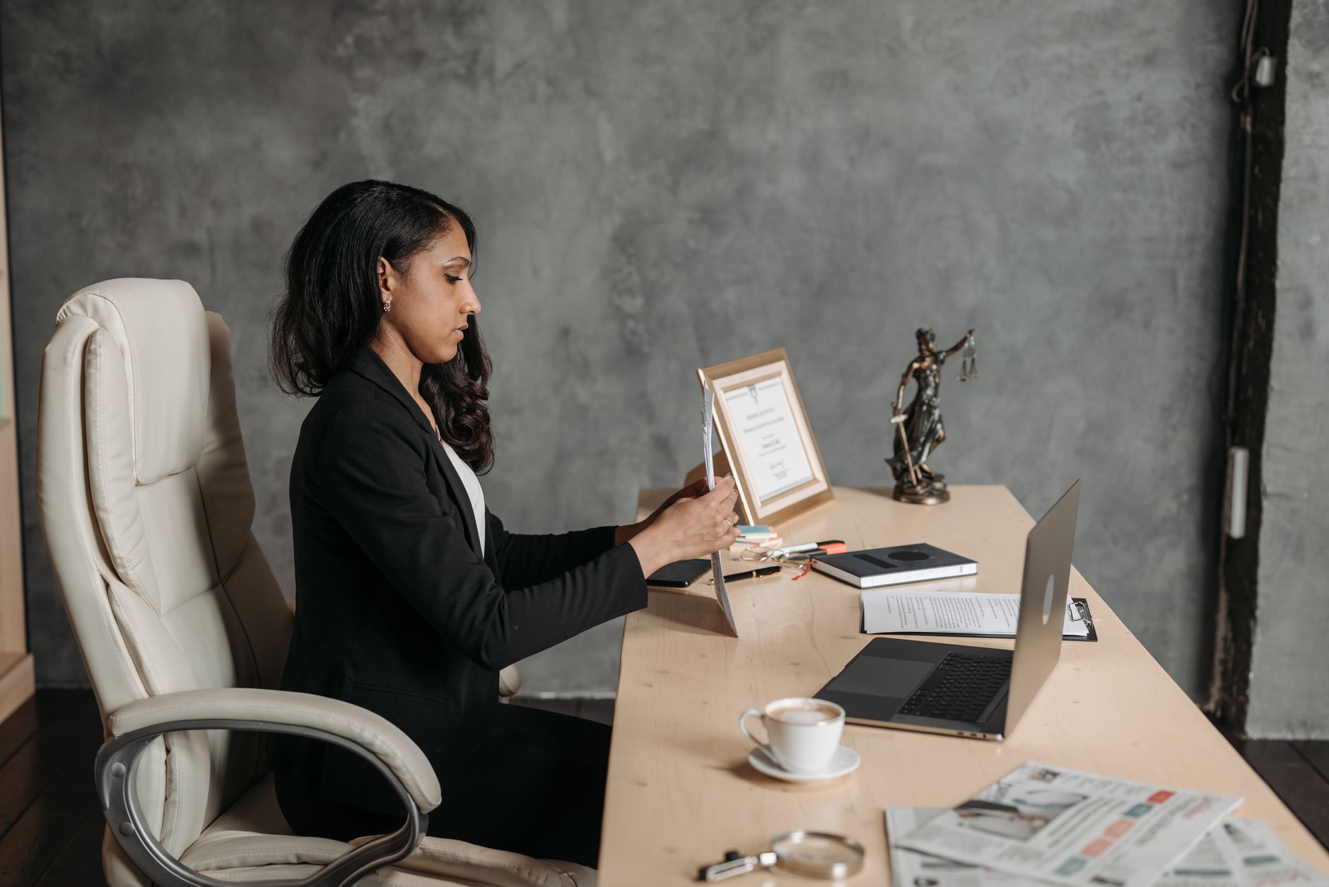 Best AI Tools for Lawyers 2026